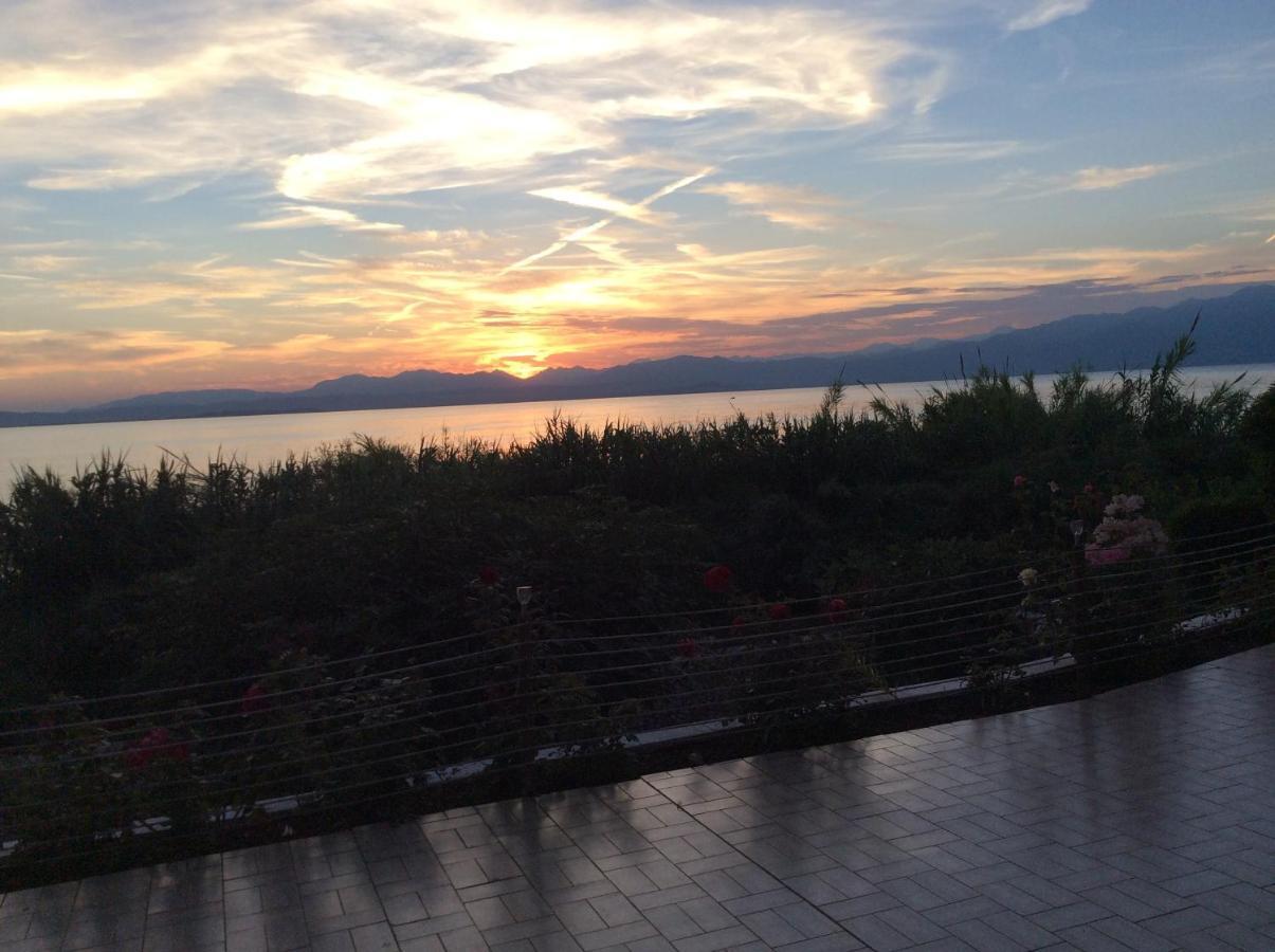 Casa Costa Al Sole Apartment 2 Lazise Esterno foto